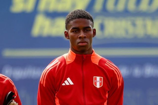 Avançado surpreendido por ir para o Sporting