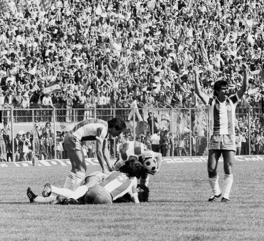 Neste dia em 1978: Caricatura em homenagem ao FC Porto campeão