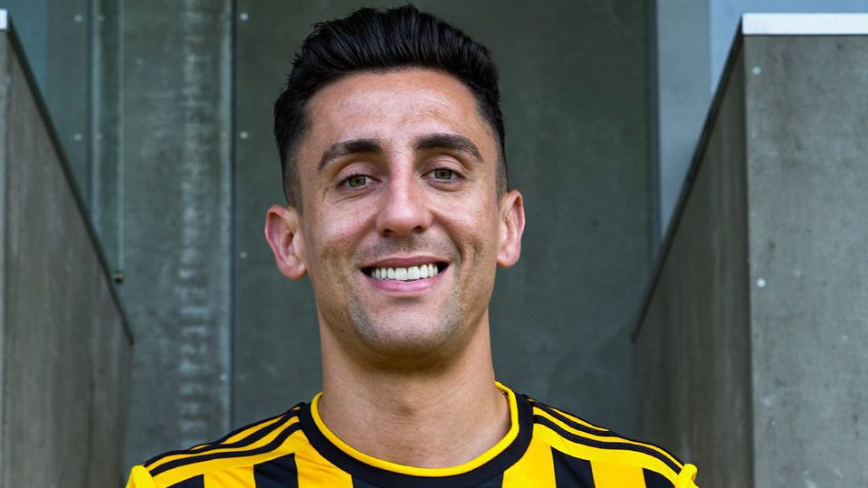 Ex-Sporting, Benfica e Milan reforça campeão da Liga 3