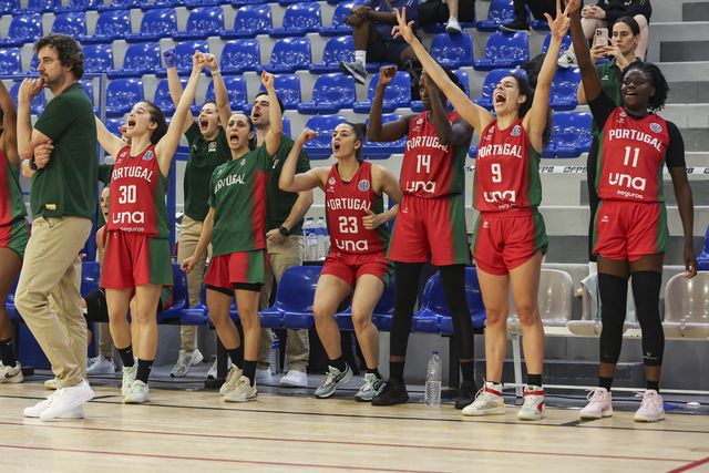 Portugal festeja vitória sobre a Suíça