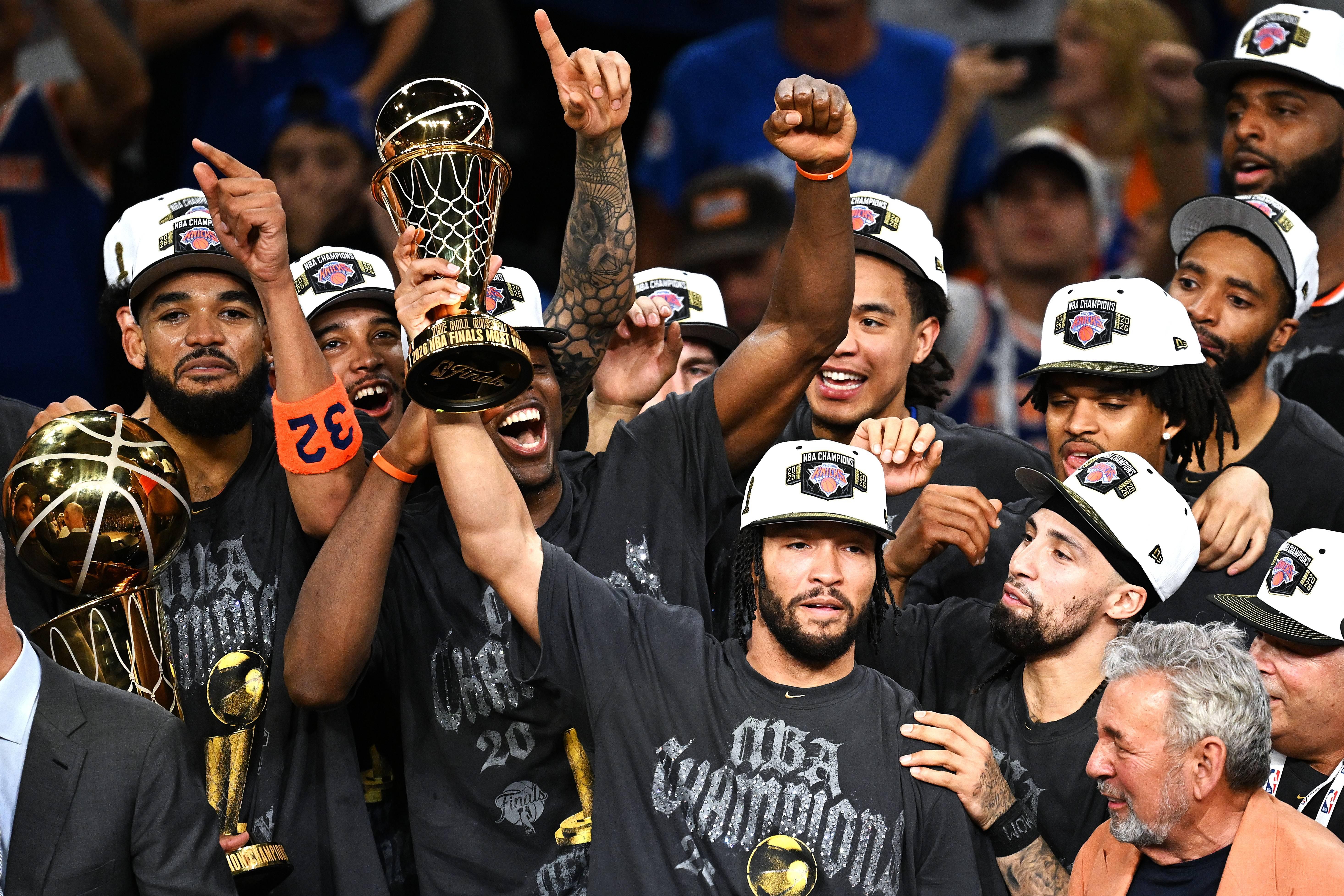 Knicks campeões da NBA - e Jalen Brunson MVP - e Nova Iorque ao rubro
