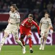 Weghorst defrontou o Benfica na Liga dos Campeões, em novembro de 2025
