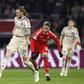 Weghorst defrontou o Benfica na Liga dos Campeões, em novembro de 2025