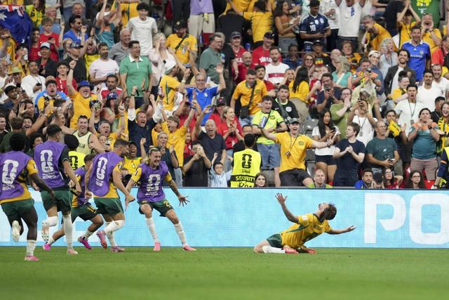Australianos em delírio com golo de Metcalfe