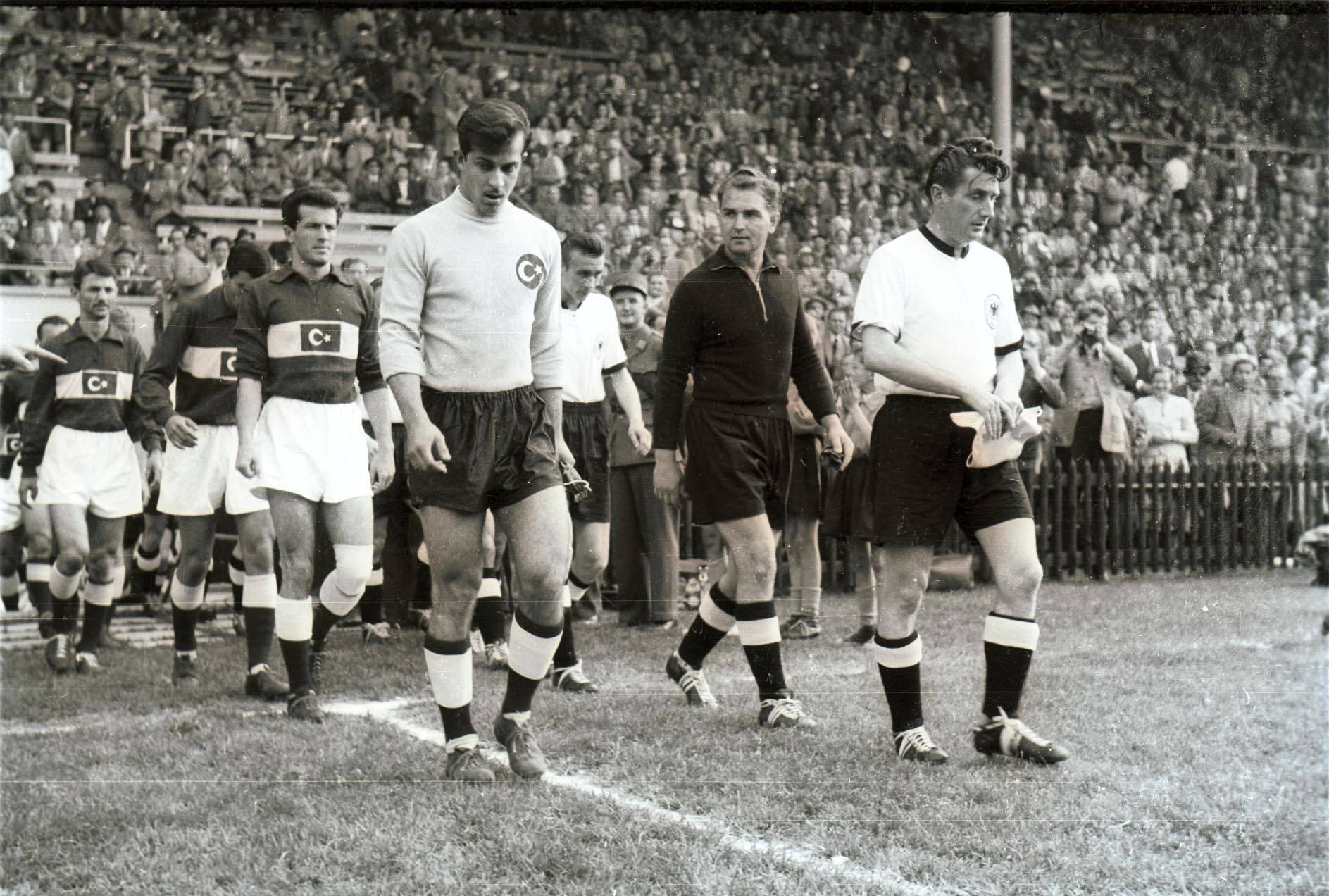 Turquia 7-0 Coreia do Sul em 1954