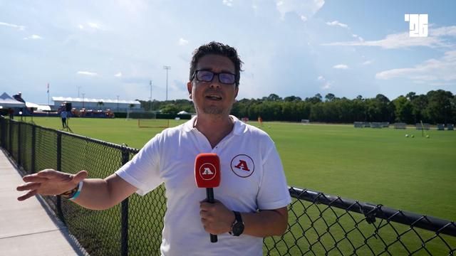 Adeptos desiludidos com a distância dos jogadores da Seleção
