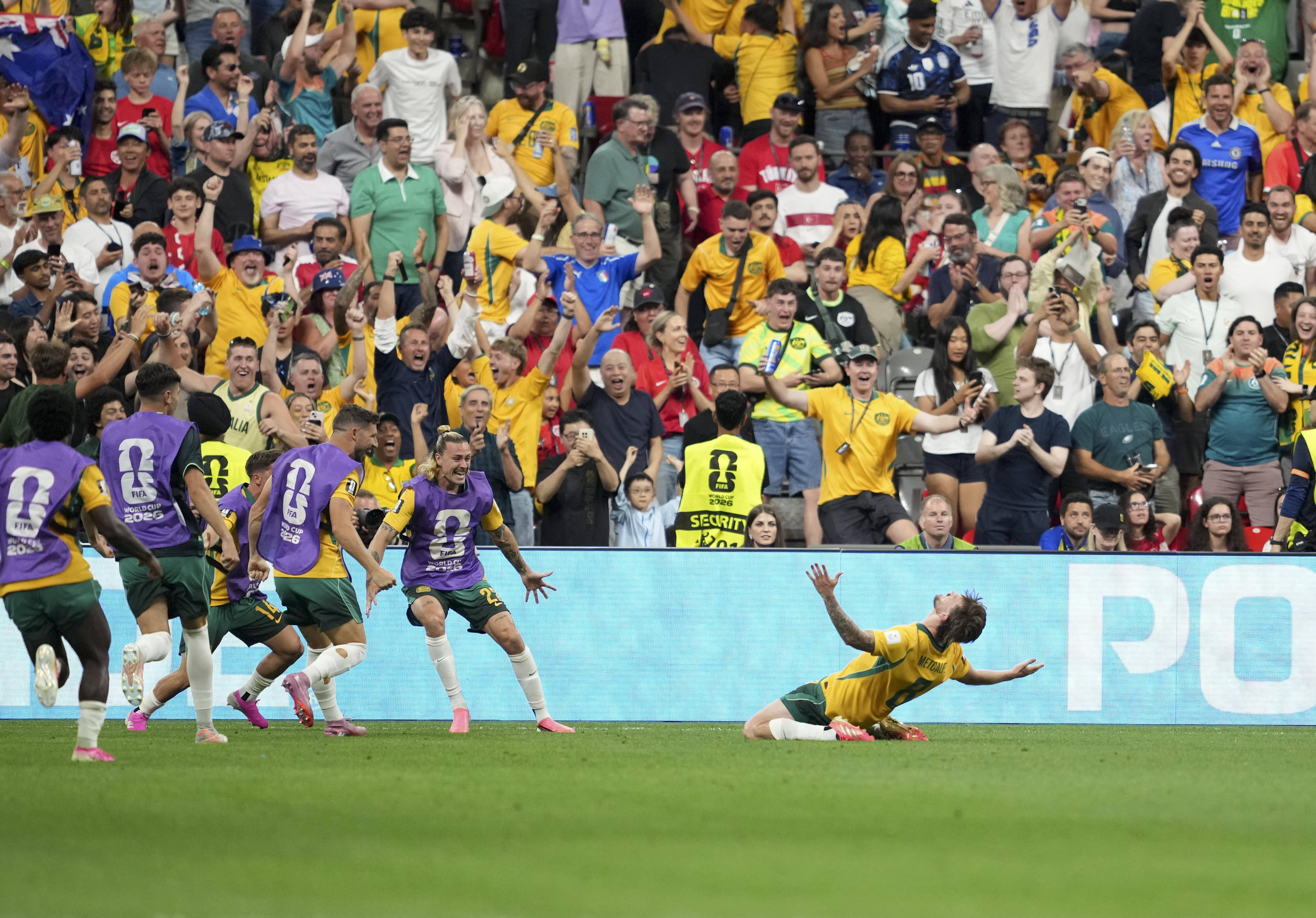 As melhores imagens do Austrália-Turquia - golo de Metcalfe - foto: Imago