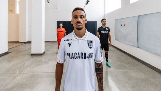 Vitória de Guimarães apresenta novos equipamentos para 2024/25