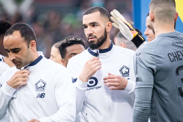 Um mês depois de enfarte, Bentaleb visita os treinos do Lille