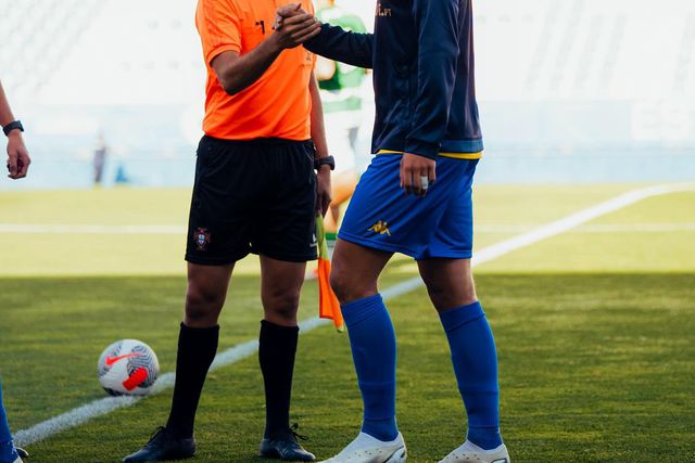 Finn fica no Estoril… à condição