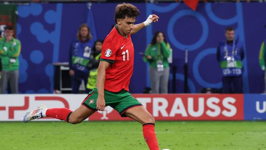 Depois do Euro, João Félix 'goza' férias em Miami (fotos)