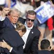 VÍDEO: Donald Trump atingido por tiros em comício na Pensilvânia
