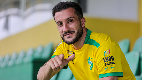 Oficial: Mafra anuncia Vítor Gonçalves