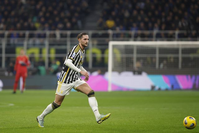 Silêncio de Rabiot irrita Juventus