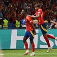 VÍDEO: Yamal assiste Nico Williams para o 1-0 para Espanha