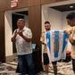 A prenda que Di María recebeu na despedida da Argentina (fotos)