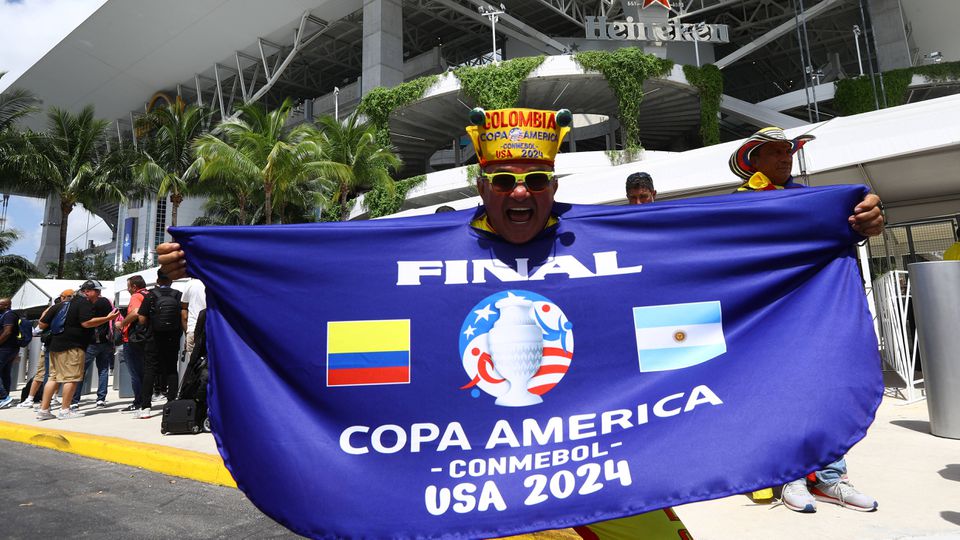 Argentina-Colômbia: a final da Copa América, em direto