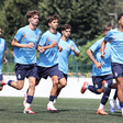 Juniores portistas, que continuarão a ser orientados por Sérgio Ferreira, já iniciaram os trabalhos para esta temporada
