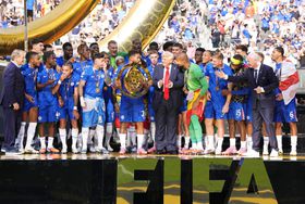 Trump baralha festa final do Mundial de Clubes: «Fiquei confuso, ele quis ficar...»