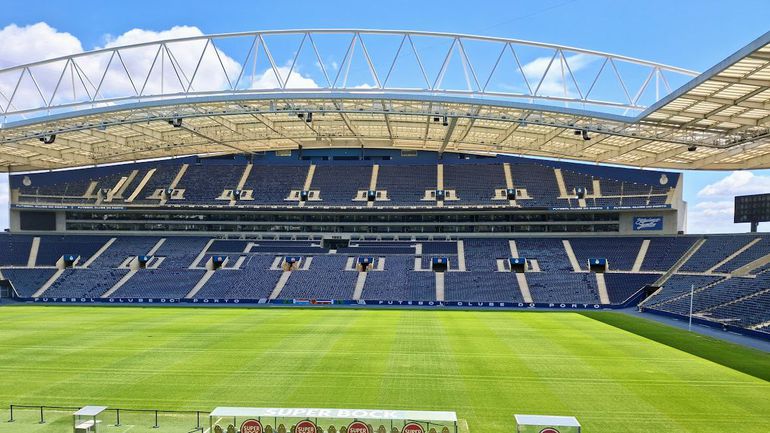 Remodelação do Dragão: mais azul e funcional (com galeria)