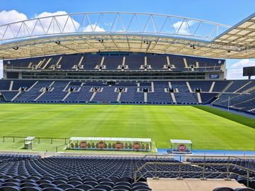 Remodelação do Dragão: mais azul e funcional (com galeria)