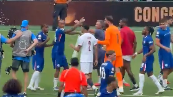 Novo vídeo mostra confusão final no Chelsea-PSG