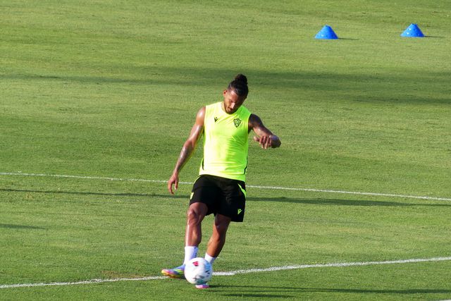 Gyokeres negociado e alvo do Sporting junta-se ao... Almeria