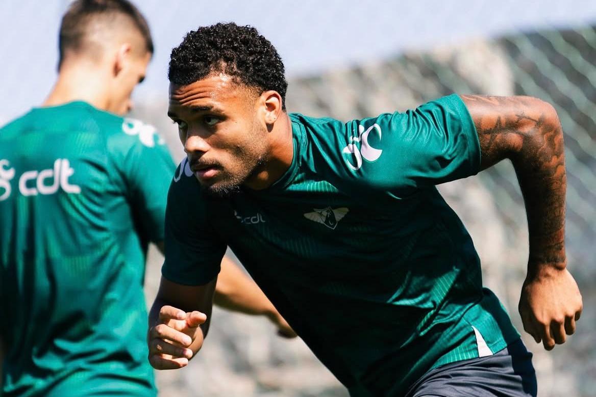 Alexandre Parsemain lesionou-se ao serviço da seleção