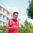 Marco Silva antes do início do treino
