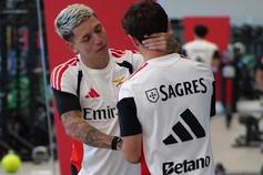Prestianni e Gonçalo Moreira num treino de pré-época do Benfica