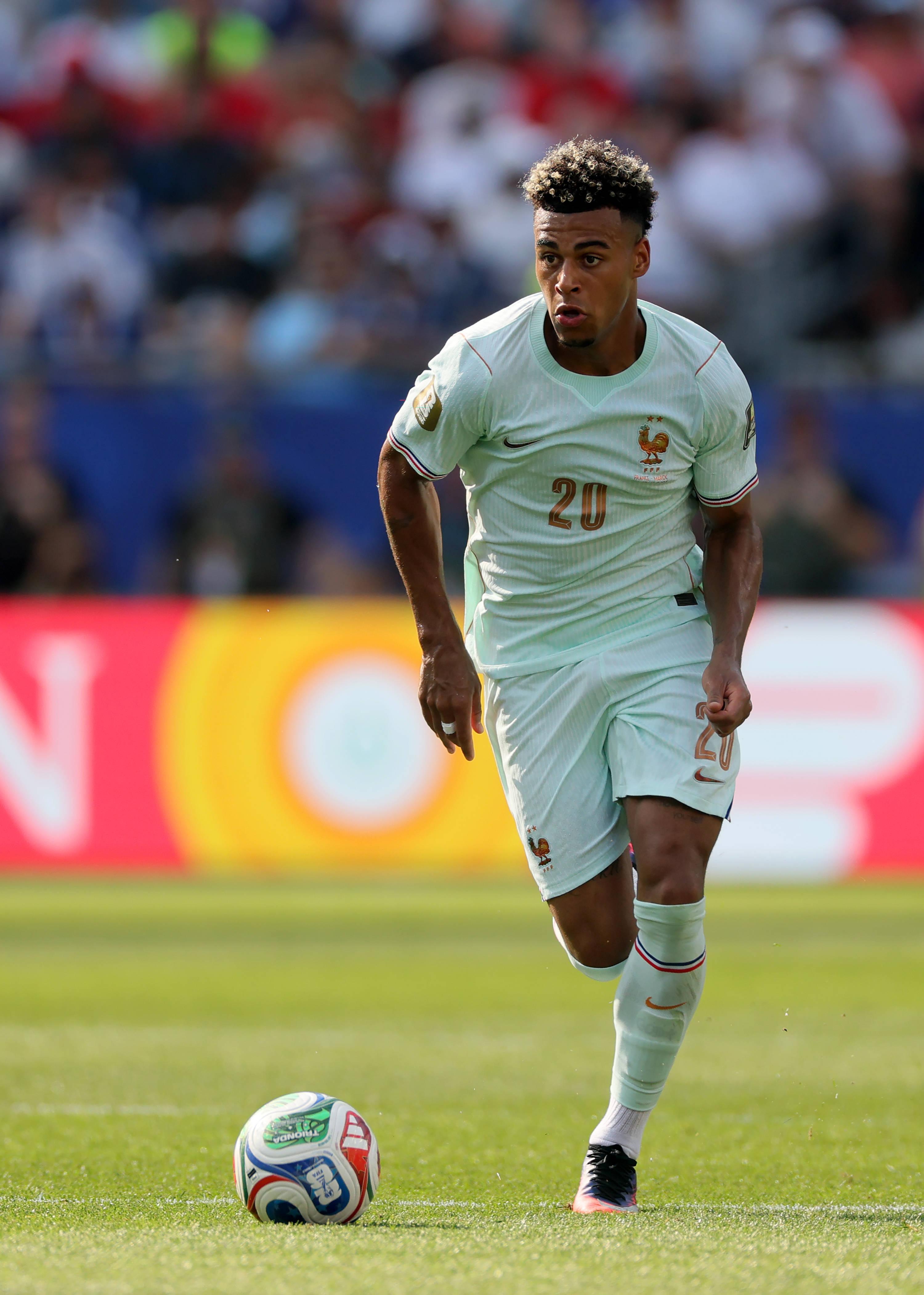 Désire Doué, avançado do PSG e da seleção francesa - €120 M