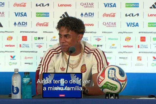 «Obrigado a todos por terem vindo ao meu aniversário»
