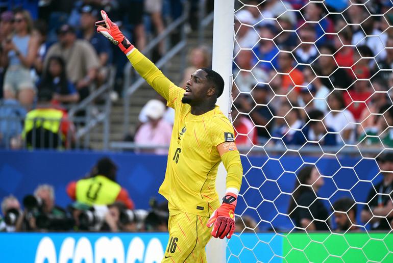 Mike Maignan, guarda-redes do Milan e da seleção francesa - €20 M