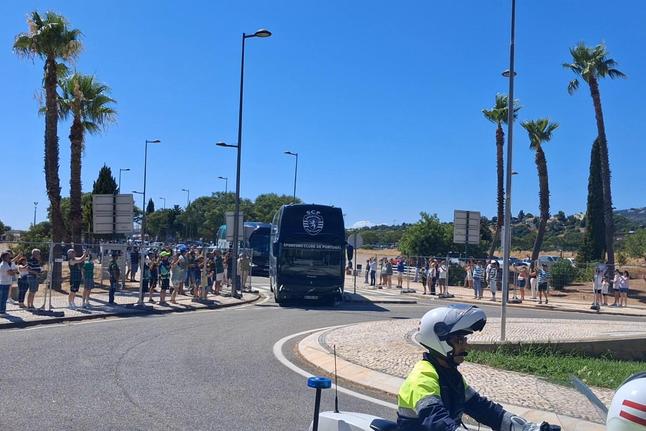 Sporting já está no Estádio Algarve