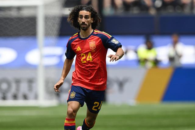 Marc Cucurella foi contratado pelo Real Madrid de José Mourinho ao Chelsea por 55 milhões de euros
