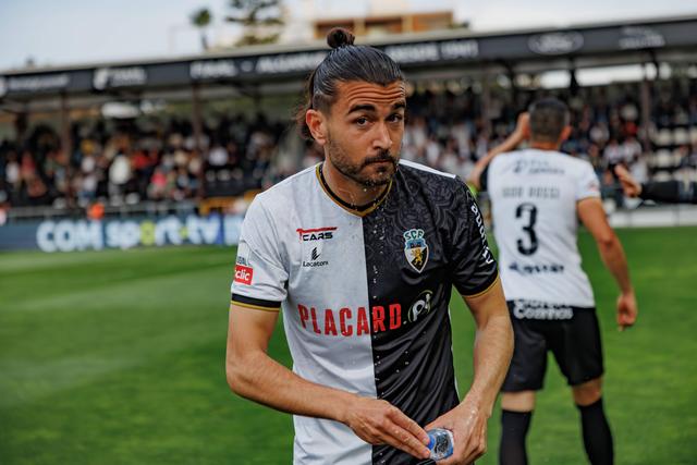 Mattheus Oliveira deixou saudades no Algarve e prepara-se para voltar a vestir a camisola do Farense na época que aí vem