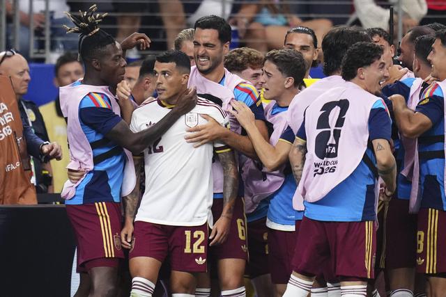 Espanha domina França e está na final do Mundial 2026!