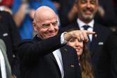 Gianni Infantino sob escrutínio