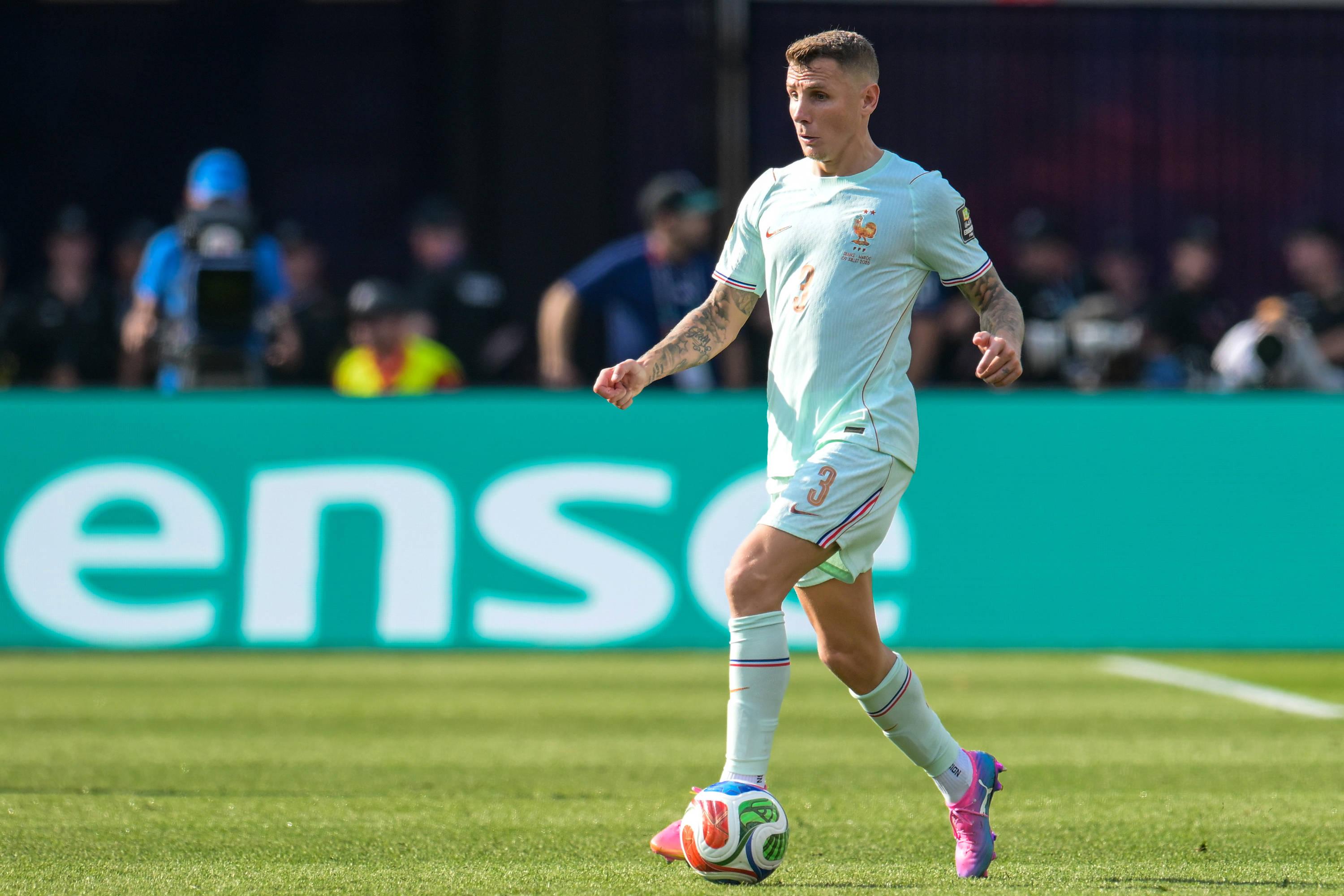 Lucas Digne, defesa do Aston Villa e da seleção francesa - €6 M