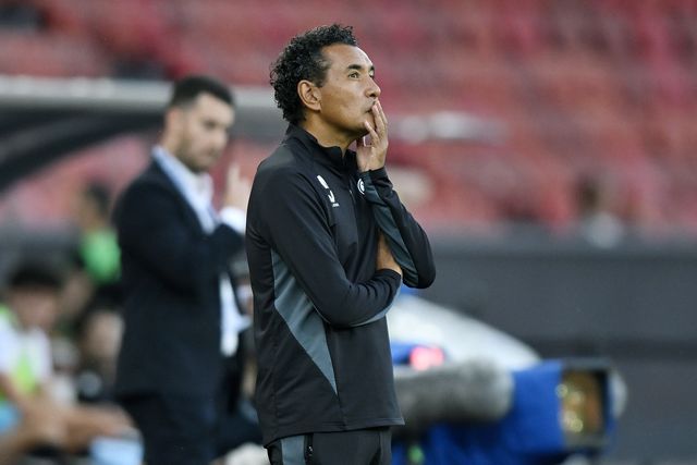 «A diferença é que temos jogadores de menor qualidade que os portugueses»