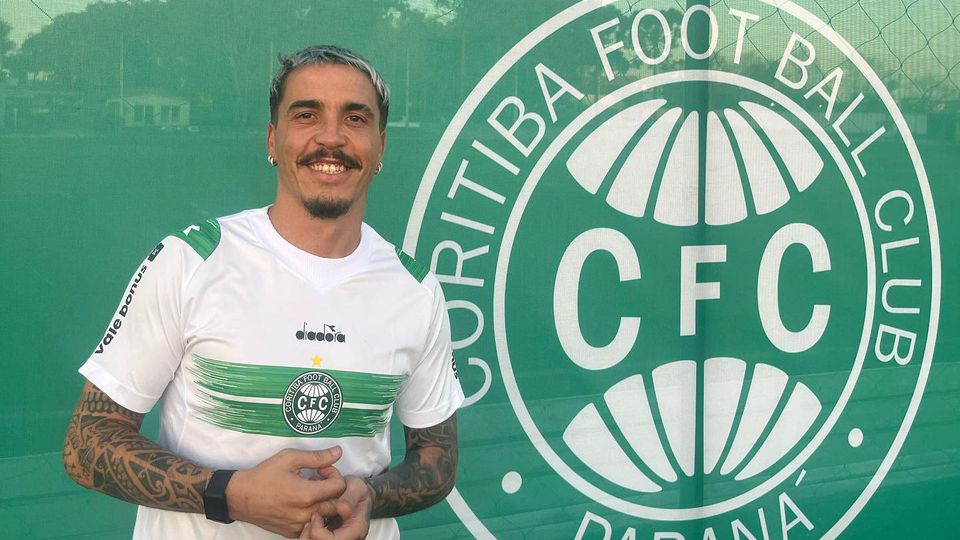 Oficial: Josué é reforço do Coritiba