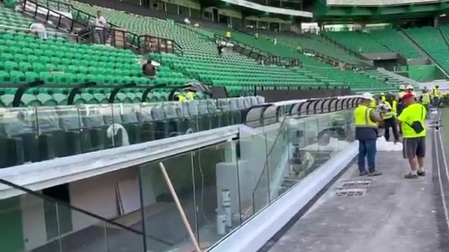 Alvalade 2.0 a 'vestir-se' para o Arouca: novos bancos já estão instalados
