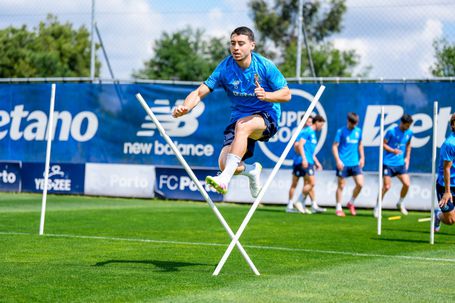 FC Porto: empréstimo de Vasco Sousa avança, mas com carimbo de regresso