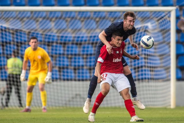 Santa Clara-Larne, 0-0: seguir em frente com serviços mínimos