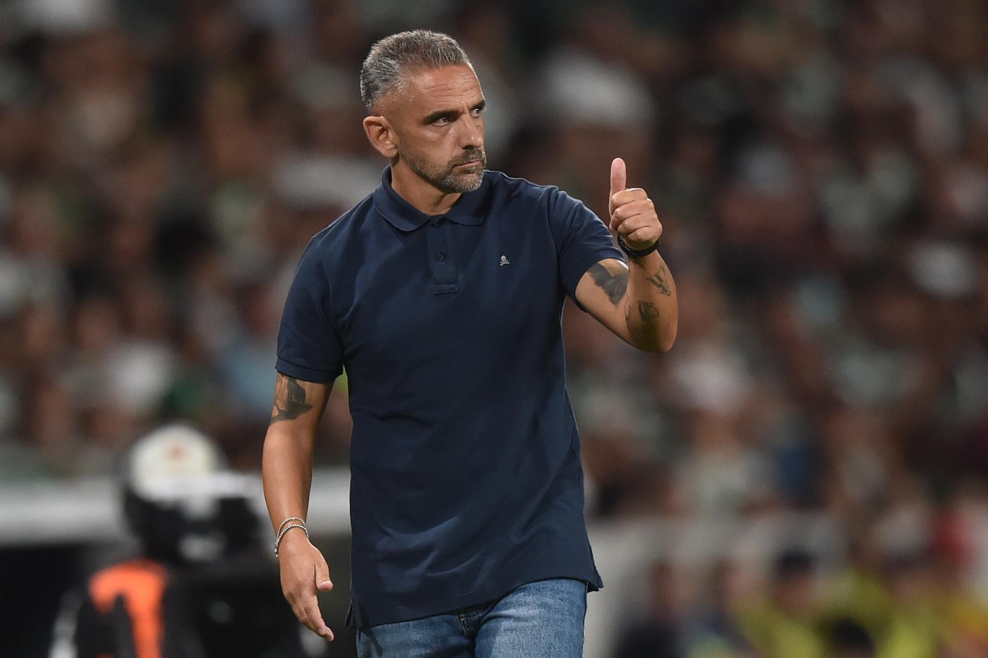 Rui Borges no banco do Sporting no jogo frente ao V. Guimarães - Foto: Miguel Nunes