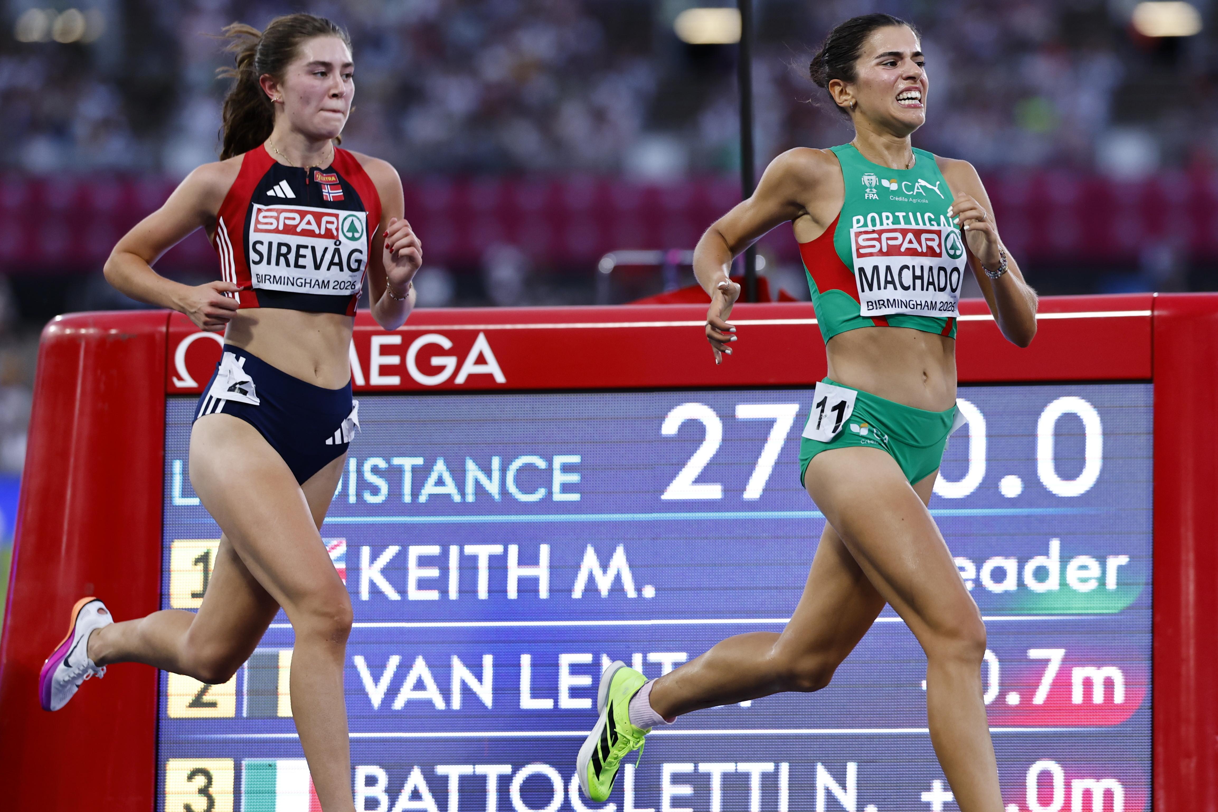 Mariana Machado nos 10.000 do Europeu de Birmingham-2026    Fotografia Tolga Akmen/Lusa
