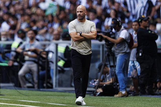 Franclim Carvalho, treinador do Botafogo