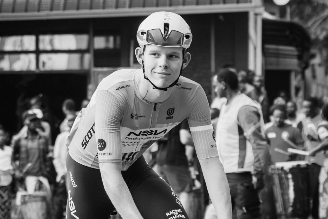 Finlay Tarling, de 19 anos, morreu durante a oitava etapa da Volta a Portugal 2026 (foto NSN)