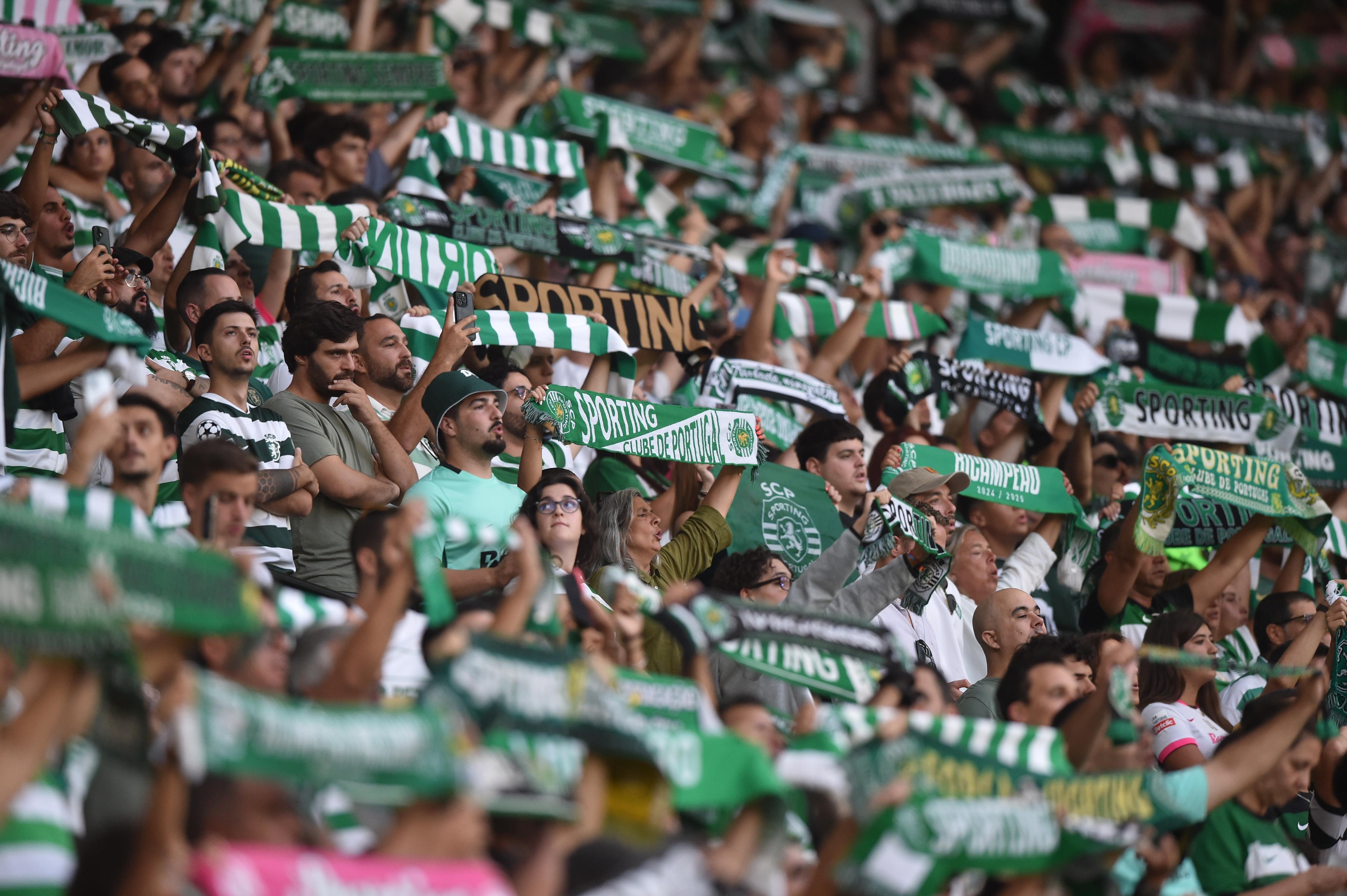 Adeptos do Sporting em Alvalade - Foto: Miguel Nunes