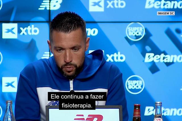 Farioli fala dos lesionados do FC Porto